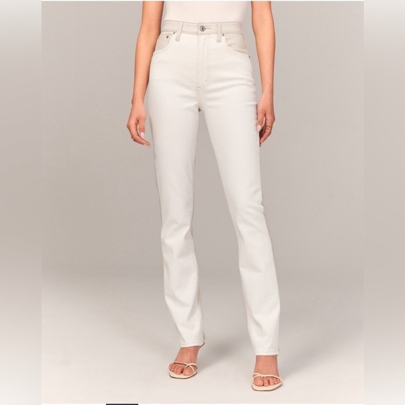 Abercrombie & Fitch The Slim Straight Ultra High Rise Cream Pants | Size 24 - Picture 2 of 5